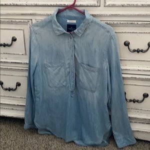 American Eagle chambray top